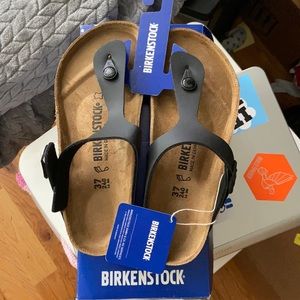 Birkenstock Gizeh Birko-Flor black sandals